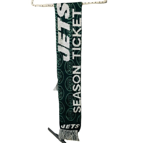 New York Jets Scarf NFL Exclusive Warm Be Green Season Ticket Holder Unisex - Picture 1 of 6